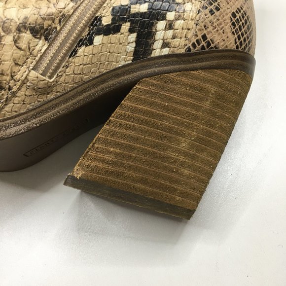 NWOB VINCE CAMUTO Cream Beige Brown Python Block Heel Booties Shoes - Picture 10 of 10